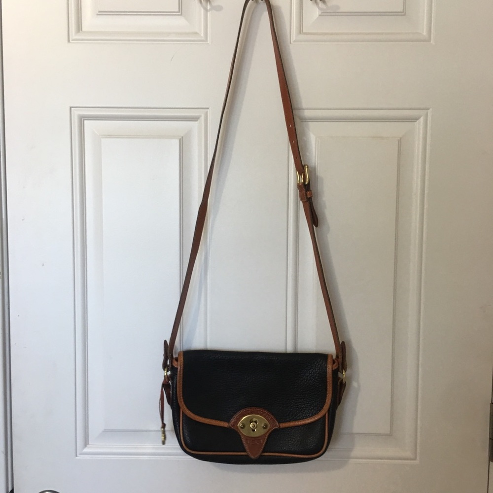 vintage dooney & bourke crossbody